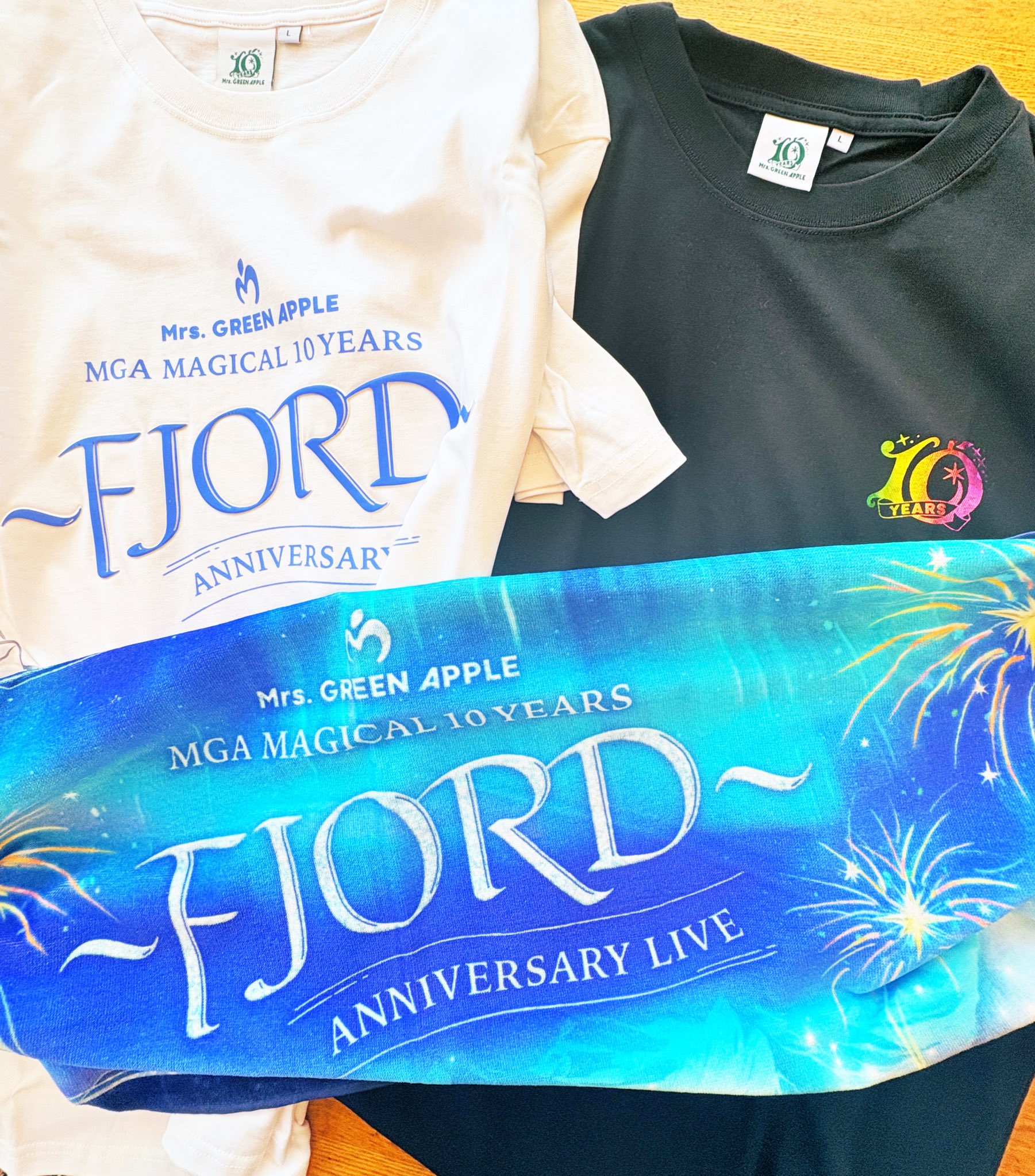 フィヨルド ららぽーと限定 Mrs.GREEN APPLE Tシャツ クロップド フィヨルド ららぽーと限定 Mrs.GREEN APPLE Tシャツ クロップド