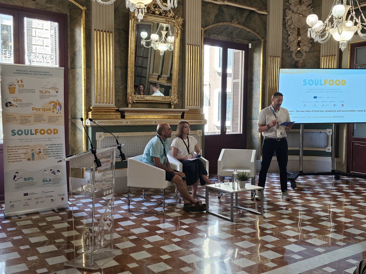 Dipta_cat's tweet photo. Jornada de cloenda del projecte #SOULFOOD, liderat per la @Dipta_cat. Els socis compartim resultats i aprenetatges, que han permès desenvolupar una eina que connecta productors agroalimentaris i iniciatives socials. Lluitem contra la pèrdua i malbaratament alimentàris. #FSEPlus https://t.co/zTqfp6wm7Z