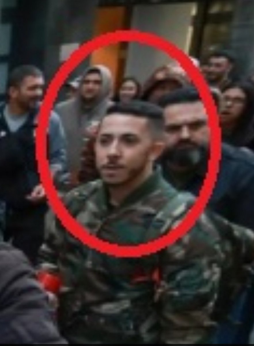FonsiLoaiza's tweet photo. Este neonazi se llama Christian Lupiañez y ha sido detenido en Mataró acusado de delito de odio como líder del grupo fascista 'Deport Them Now' que pidió asesinar a magrebís en Torre Pacheco. Esta es su cara de "raza aria" que está siendo protegida en los medios de comunicación. https://t.co/FcCn57jaxD
