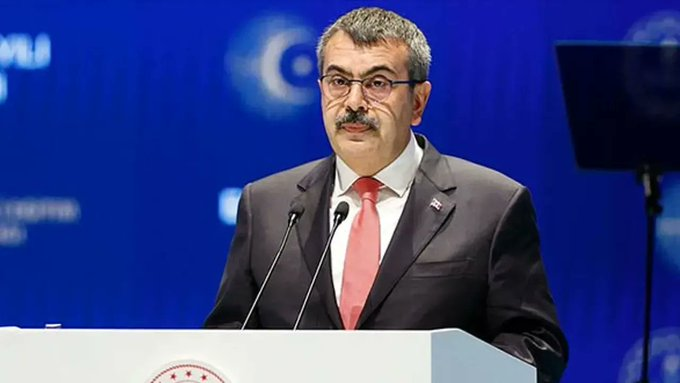 TCKemalBildis_'s tweet image. Milli Eğitim Bakanı Yusuf Tekin açıkladı: LGS sorularını paylaşan 29 kişiye soruşturma açıldı.
Hani LGS de şaibe var diyenlere GERİ ZEKALI diyordun ?
NE OLDU?
"GERİ ZEKALI " DEDİĞİN HERKESTEN ÖZÜR DİLE YUSUF TEKİN!