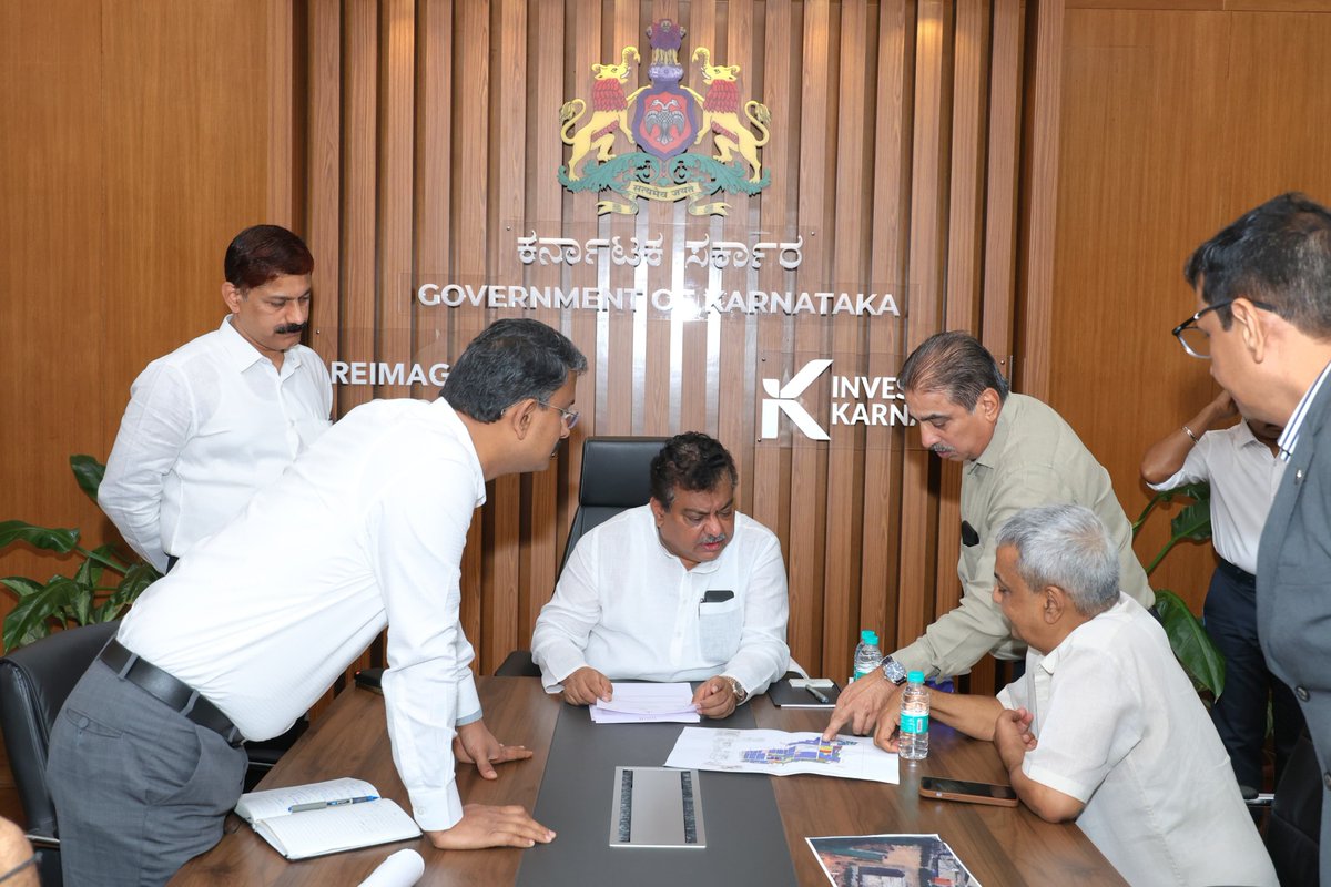 M B Patil (@mbpatil) on Twitter photo Had an insightful discussion with Shri Digvijay Dabria, MD, #DabriaGroup a reputed company working in green energy, and infrastructure. We explored their expansion plans for manufacturing units of UPVC/PVC doors, windows, and other interior/exterior products at their Had an insightful discussion with Shri Digvijay Dabria, MD, #DabriaGroup a reputed company working in green energy, and infrastructure. We explored their expansion plans for manufacturing units of UPVC/PVC doors, windows, and other interior/exterior products at their