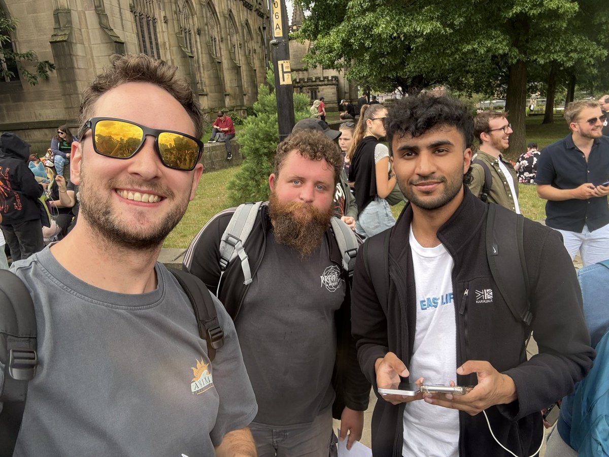 YantoePvP's tweet photo. Pokémon Go Road Trip - Manchester 2025

Made new friends, battled a few players, traded for some PVP iv’s, caught shinies. I’d say that’s a success of a day! ☀️ 😎 #PokemonGO #Manchester https://t.co/LestHKmWjt