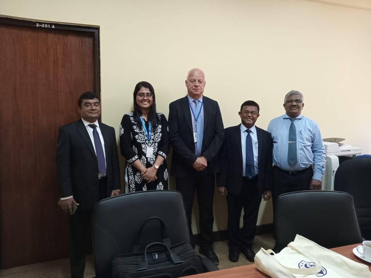 UNDPSriLanka's tweet image. Mr. Drago Kos, the chair of the @OECD Istanbul Anti-Corruption Action Plan, visited #SriLanka for a week-long mission to engage with key stakeholders in the anti-corruption ecosystem, including @CIABOC_SriLanka, @UNGCNSL, National Procurement Commission, Right to Information…