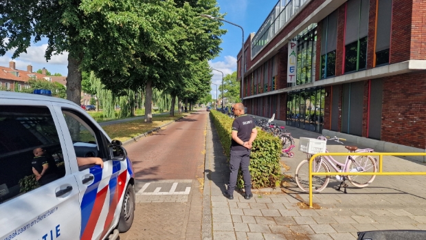 Een 44-jarige man uit Hendrik-Ido-Ambacht aangehouden na steekpartij Alblasserdam -  weekbladdebrug.nl/l/27958