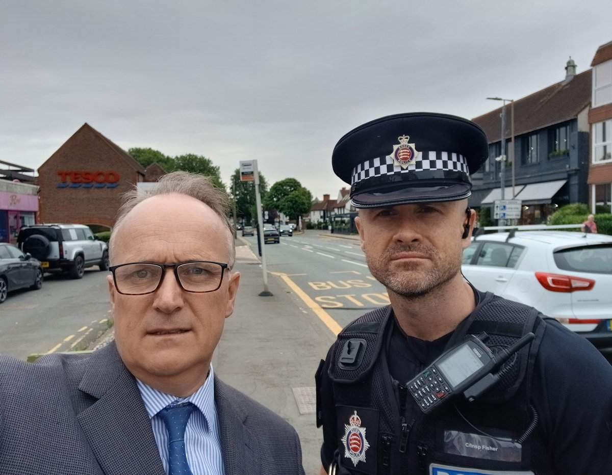 Neil Hudson (@drneilhudson) on Twitter photo Out today in #Epping with <a href="/EssexPoliceUK/">Essex Police</a> .
I am hugely grateful for their swift & ongoing action regarding the deeply troubling events here & for their increased presence & patrols to reassure our community at this time. I urge folk to follow the information from <a href="/EssexPoliceUK/">Essex Police</a> Out today in #Epping with <a href="/EssexPoliceUK/">Essex Police</a> .
I am hugely grateful for their swift & ongoing action regarding the deeply troubling events here & for their increased presence & patrols to reassure our community at this time. I urge folk to follow the information from <a href="/EssexPoliceUK/">Essex Police</a>