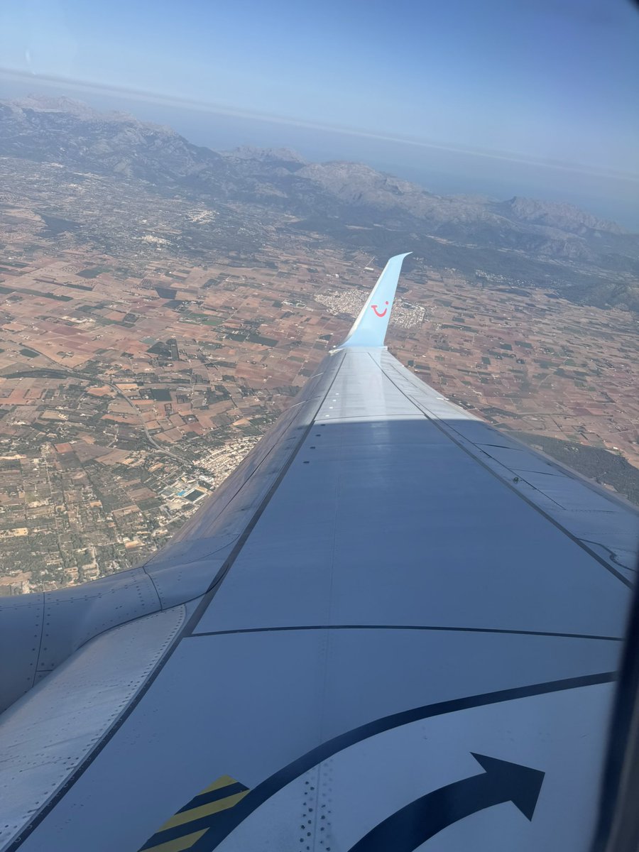 Hiddlesxxloki's tweet image. Hola Majorca ☀️