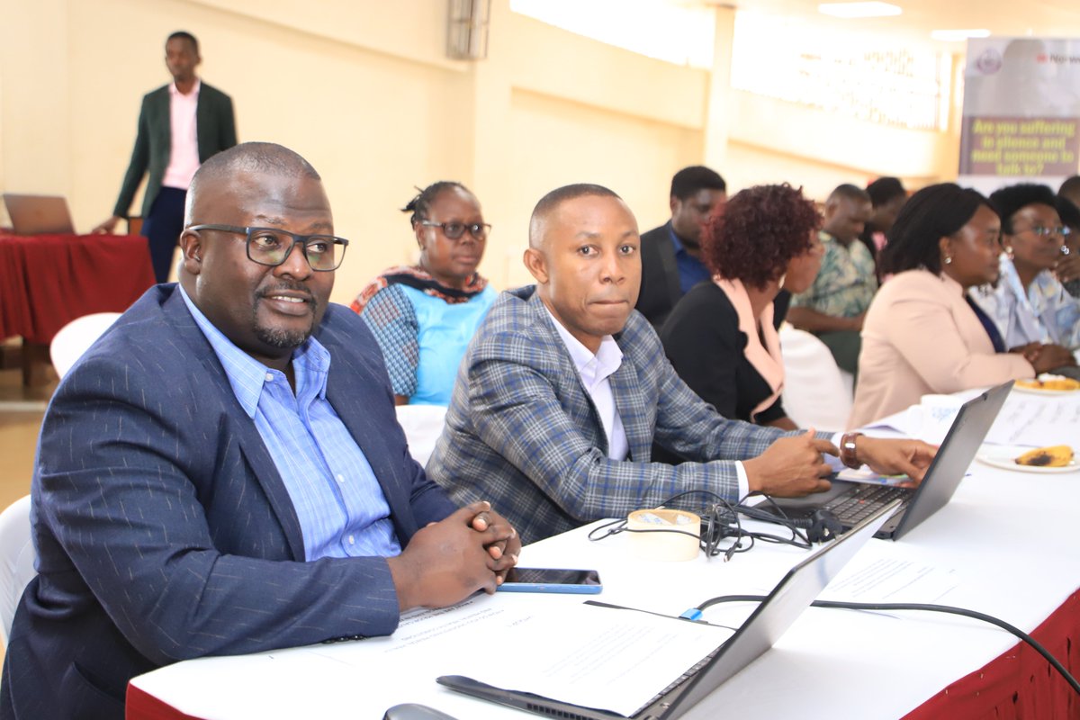📌❇Creating Resilient Learning Environments Together

Today, at the request of Ndejje University, Mental Health Uganda conducted a comprehensive mental health training for both teaching and non-teaching staff.

This vital session aimed to equip staff with the knowledge and tools
