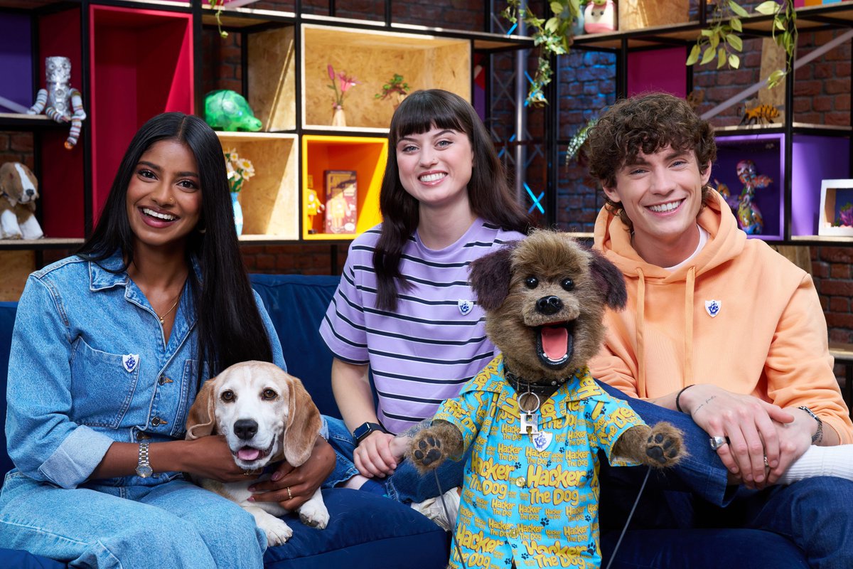 BBCStudiosPress's tweet image. Hacker T Dog is officially joining the #BluePeter presenting team! 🐾
Made by @bbcstudios Kids & Family Productions, catch Hacker bring his wit, charm & unmistakable Wigan accent to a new look show this autumn on @cbbc & @BBCiPlayer from Sept 5. 📺
bbc.com/mediacentre/20…