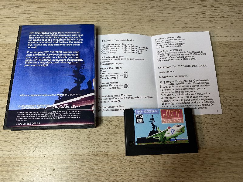 themsxlovers's tweet image. Un amigo nos ha pedido una edicion en formato ROM del Jet Fighter (1985 Aackosoft) ya que la suya en formato Cassette no carga.
Es un fantástico simulador de naves espaciales con varias voces digitalizadas lo cual era todo un hito en ordenadores domésticos de los 80.