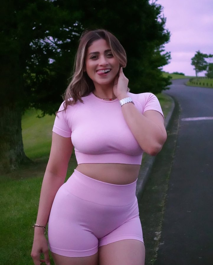 GwDNqXsWkAA3qo2?format=jpg&name=900x900