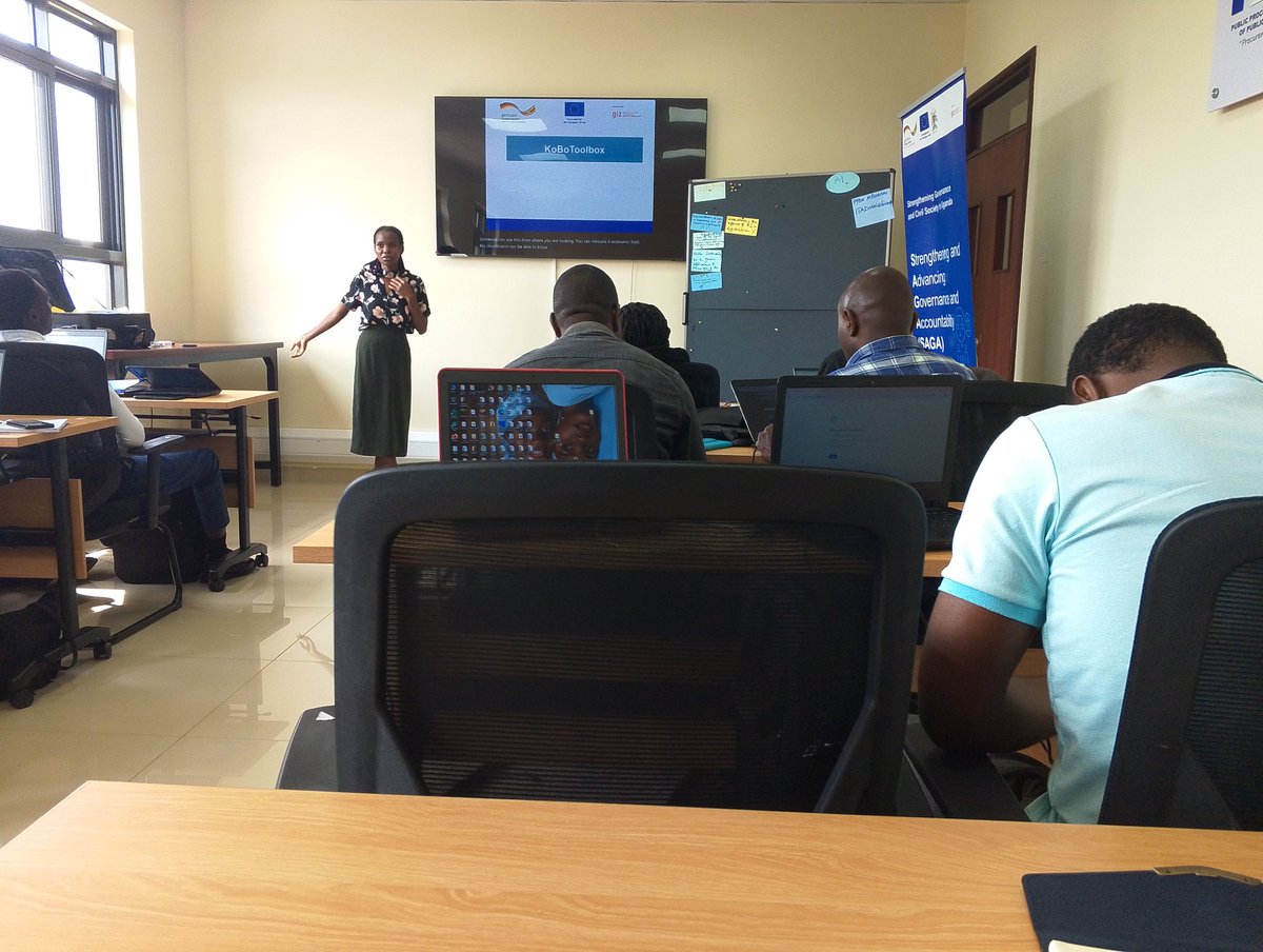 visionactors2's tweet image. Our project officer Fahima giving her experience with KoboToolbox on our third day interface digital training. Thank you giz for the opportunity