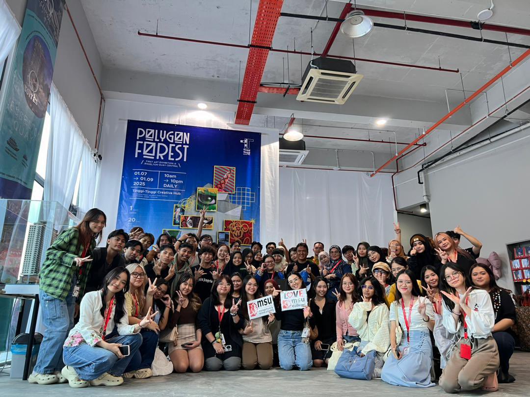 MSUCSabah's tweet image. Admiring creativity in its rawest form at Polygon Forest , Tinggi-Tinggi Creative Hub. 
Grateful for the art, the stories, and the inspiration guided tour by Mr Japson the Sculptor-Curator.

#diplomaingraphicdesign
#diplomainmanagement
#diplomaininformationtechnology
#TESL