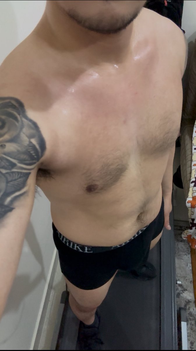 Worship me baby 😈