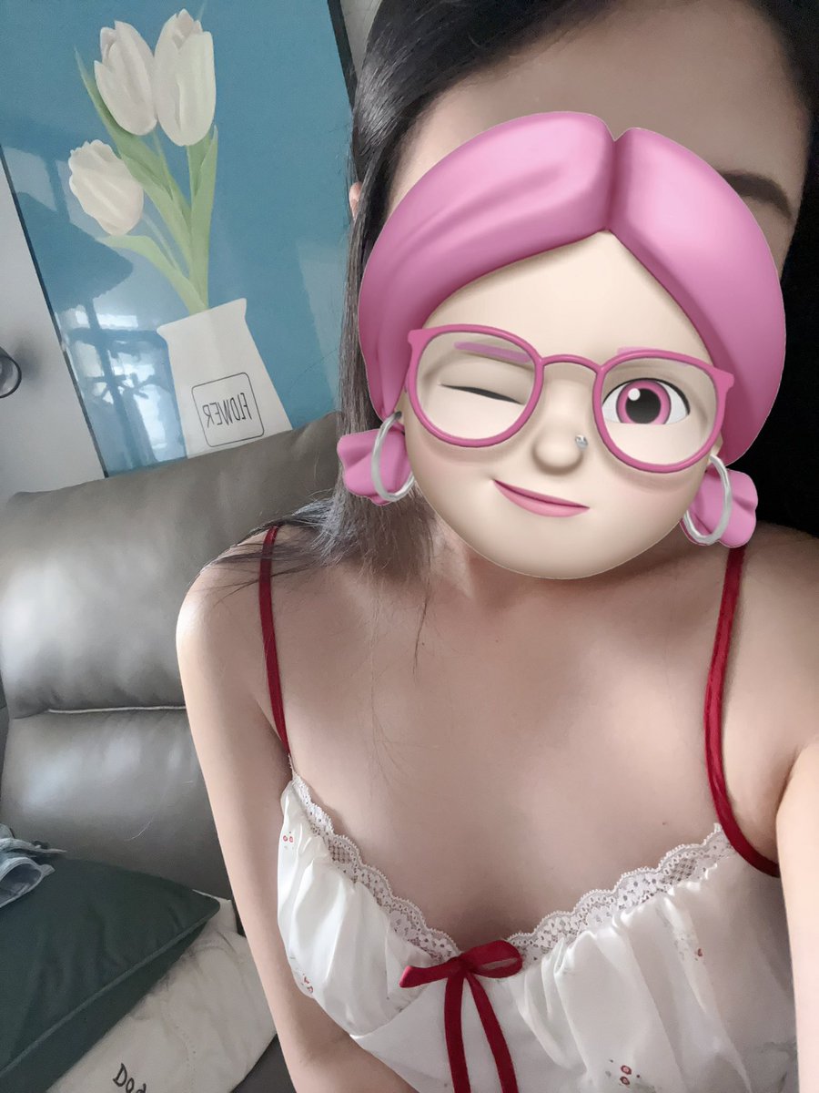 新买的睡裙怎么跟qqny似的🫠