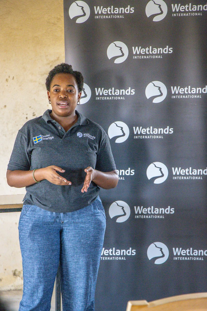 WetlandsIntEA's tweet image. Peace doesn’t happen in isolation. It grows where people and nature find balance.
In Marsabit, we’re convening a Peace & Leadership Dialogue to address waterdriven conflict and put community-led solutions at the center.
Because you can’t build peace without water.
#WaterAndPeace
