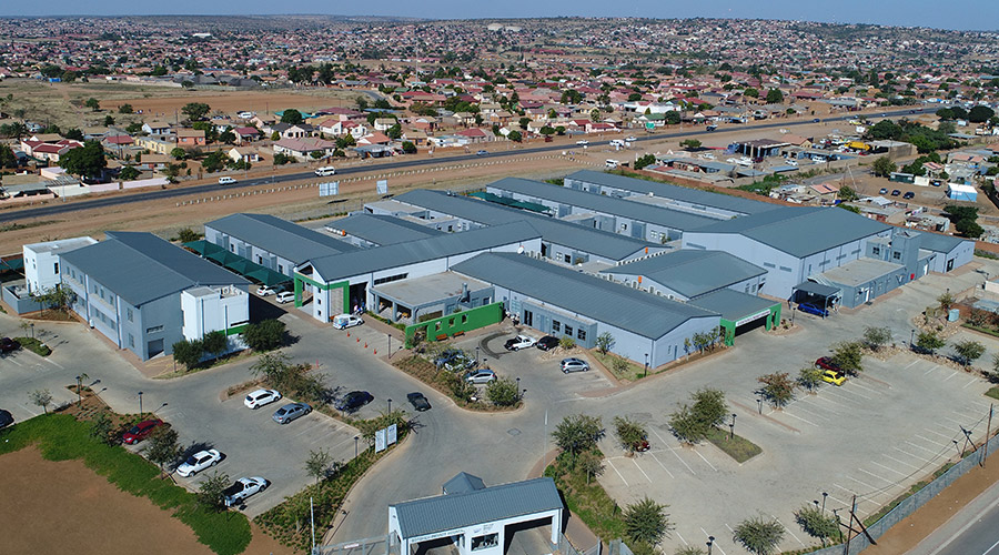 KasiEconomy's tweet photo. Botshilu Private Hospital in Soshanguve is ownede by a black doctor. https://t.co/CLnr3Cv4yz