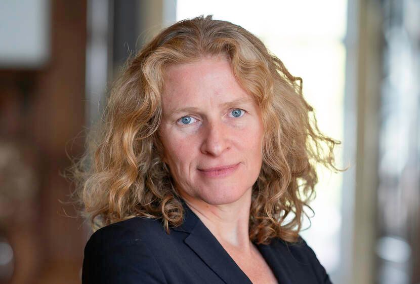 De Nederlandse industrie staat op een kruispunt. De manier waarop we fossiele materialen en brandstoffen gebruiken is immers op geen enkele manier houdbaar, schrijft de Coninck buff.ly/omMurN6