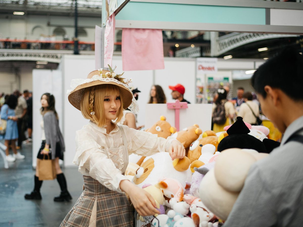 HYPERJAPANevent's tweet image. HYPER JAPAN Festival is tomorrow!! Tag your tomodachi in the comments and let them know🎉There are planned closures across several tube lines this weekend, so make sure to check your route in advance using the TfL website for the latest service updates: tfl.gov.uk/plan-a-journey/