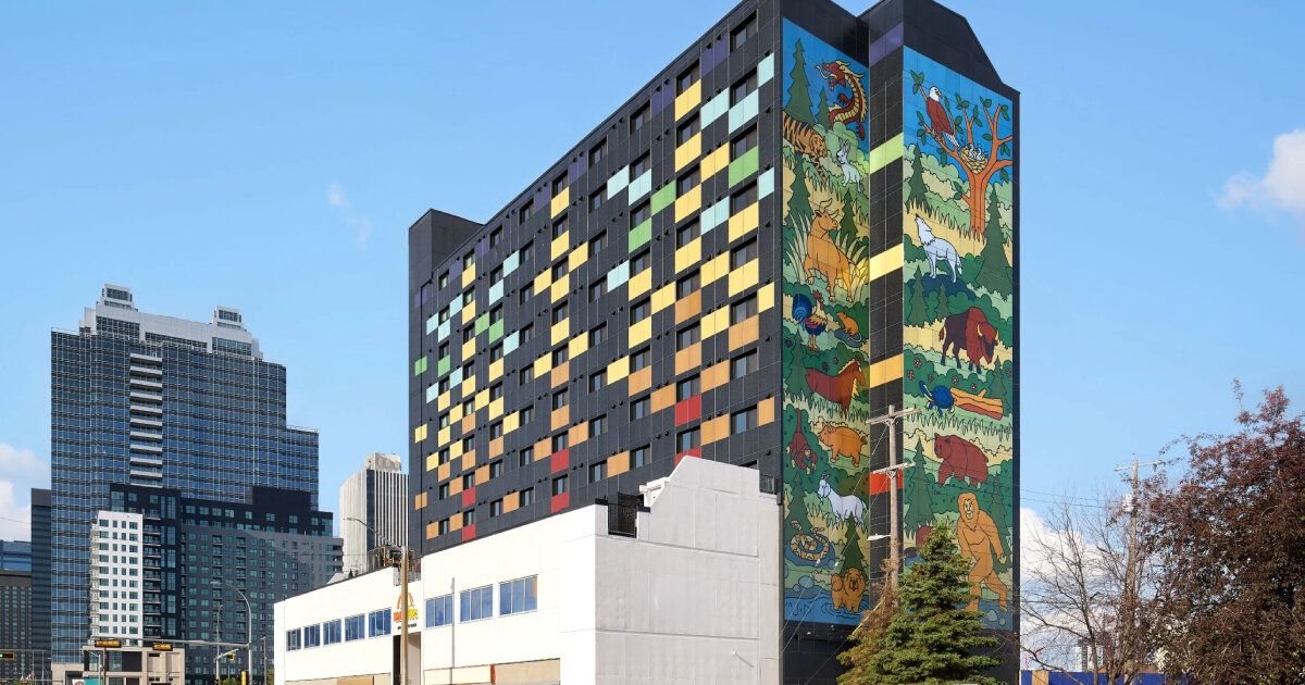 ShropsArchitect's tweet image. buff.ly/kf1ck30 colorful solar facades and photovoltaic murals power up the sunrise tower in alberta, canada