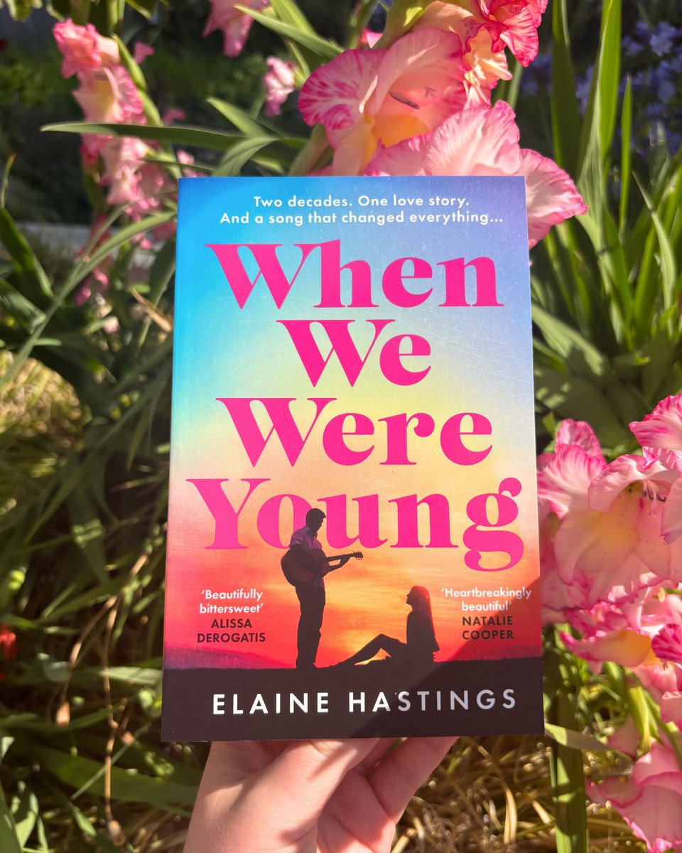 AvonBooksUK's tweet image. Music romance fans, your new obsession is finally here! 🎵
When We Were Young is a heartbreaking, glamorous and stunningly romantic novel that will stay with you long after turning the last page.
ow.ly/Ef4550Wr2k2