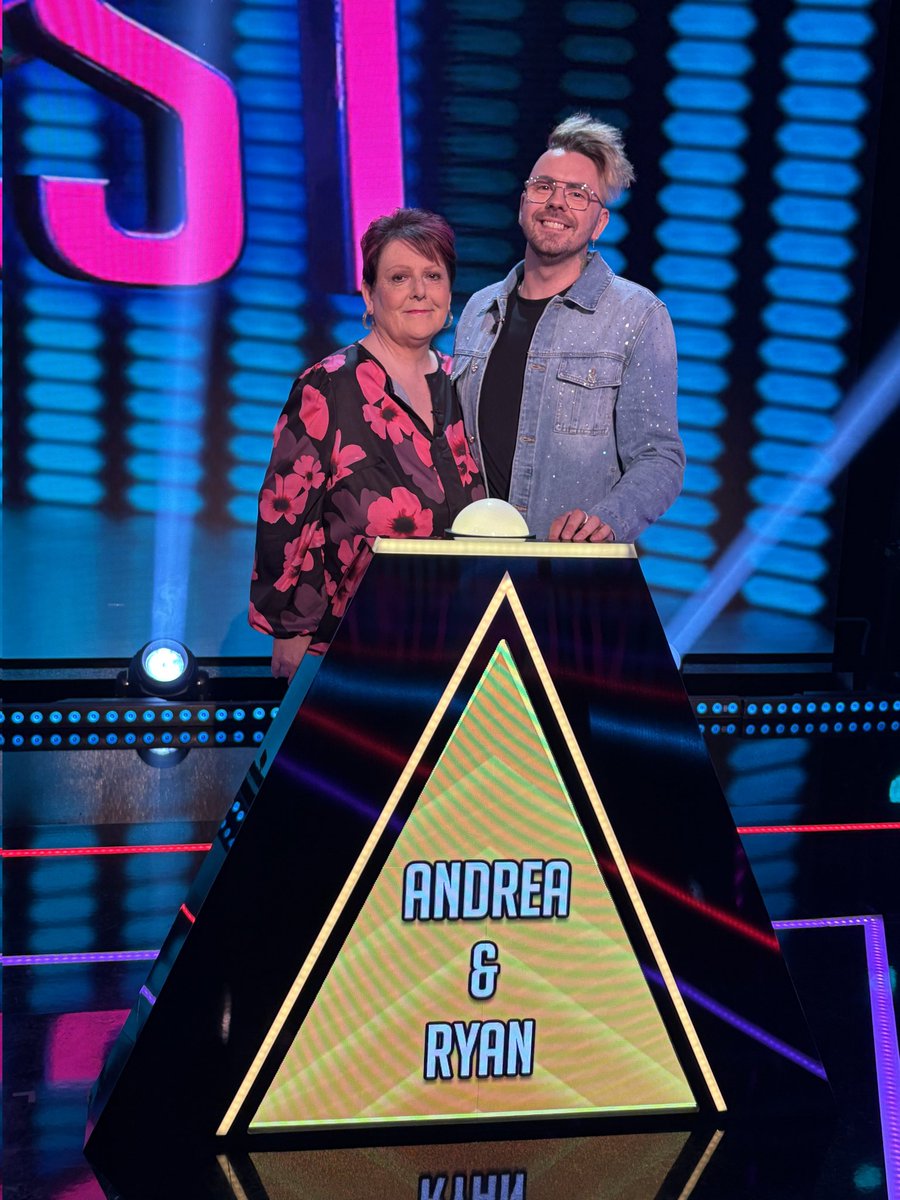 Well this is exciting... 😍✨️

Tune in to BBC1 on Saturday 2nd August to see me and my lovely mum take on the new series of The Hit List 🎶📺💖