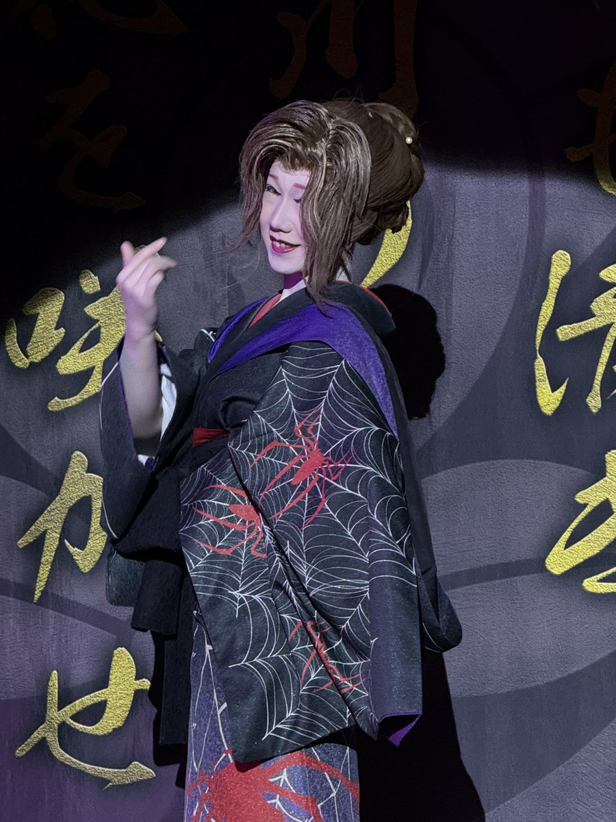 814Y4's tweet photo. 2025.07.13高槻桜花劇場笑也祭
イブニング
#大衆演劇　#新川劇団　#新川笑也　#新川博也　#新川博之　#昌史　#小峰ゆかり　#㐂樂屋斎右衛門　#早乙女紫愛　#大川龍介　#トリプル大入　#高槻桜花劇場　#高槻　#ラスト https://t.co/skcUoTE6oi