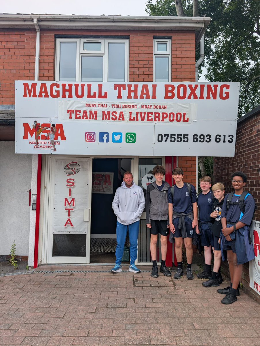 MaghullHighsch's tweet image. Mrs Corrigan&apos;s coaching circle visited Kru Kris&apos;s MSA gym in Maghull to practice MMA skills and embed the principles they have learnt in Mind Mastery with Mark Duck. Well done to the boys for their hard work engaging in Mind Mastery over the last few months.