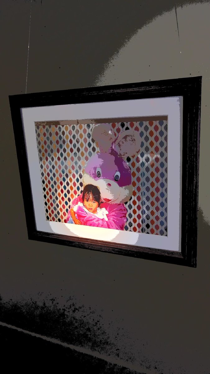 ご招待頂きまして、恐怖心展にお邪魔させて頂きました。（※写真は全て撮影可のものです）
この中にはありませんが、2,3個本当に見るのがキツいものもありました。怖いっていうか、いい意味でちゃんと嫌な気持ちになれました。