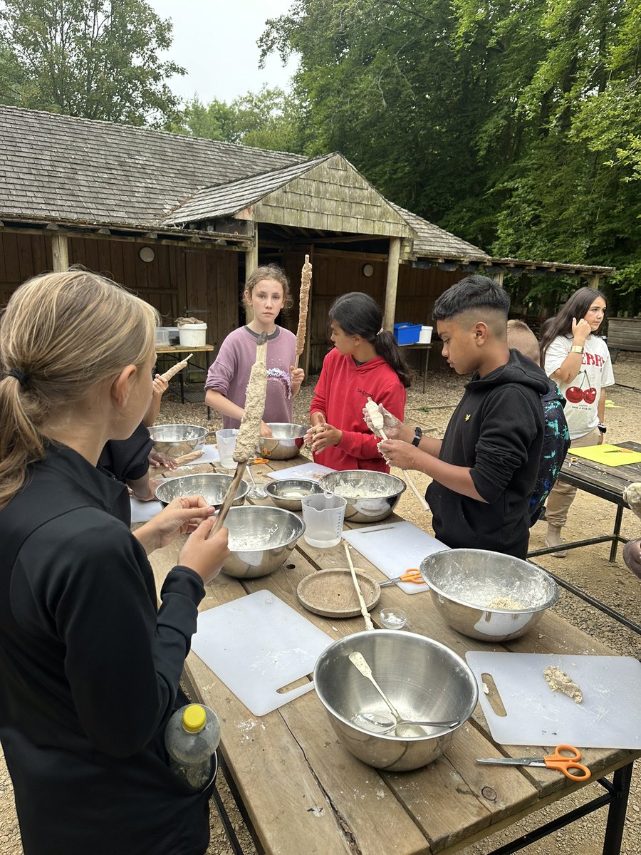 Bushcraft cooking prep at camp today!