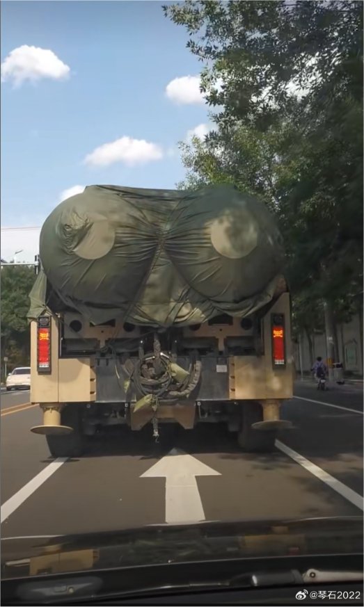 the parade rehearsal at Beijing includes (for the first time) ABM systems.
At least HQ-19 and the (PL-19 Nudol equivalent) long range HQ-29 twin tube.
