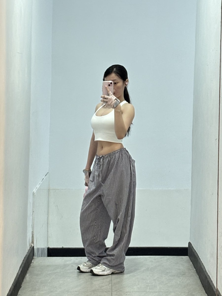 sequirrels's tweet photo. long time no c 🥸 https://t.co/lvlHe63lQZ