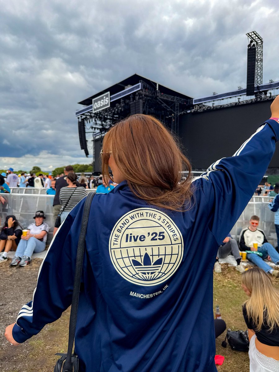 Alexandra tweet media