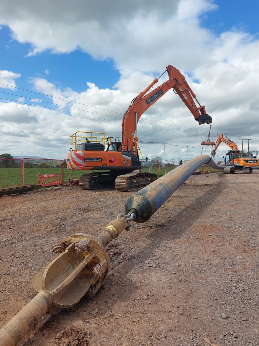 CoffeyGroup's tweet image. Great progress on the Trimpley to Hampton Loade Pipeline! Final elements underway for this 11.5km project enhancing water resilience for 65K+ customers. Recent milestones include 3.21km pipework &amp;amp; 1.96km HDD. 
#Coffey #SevernTrent #InfrastructureDelivery #CivilEngineering #HDD