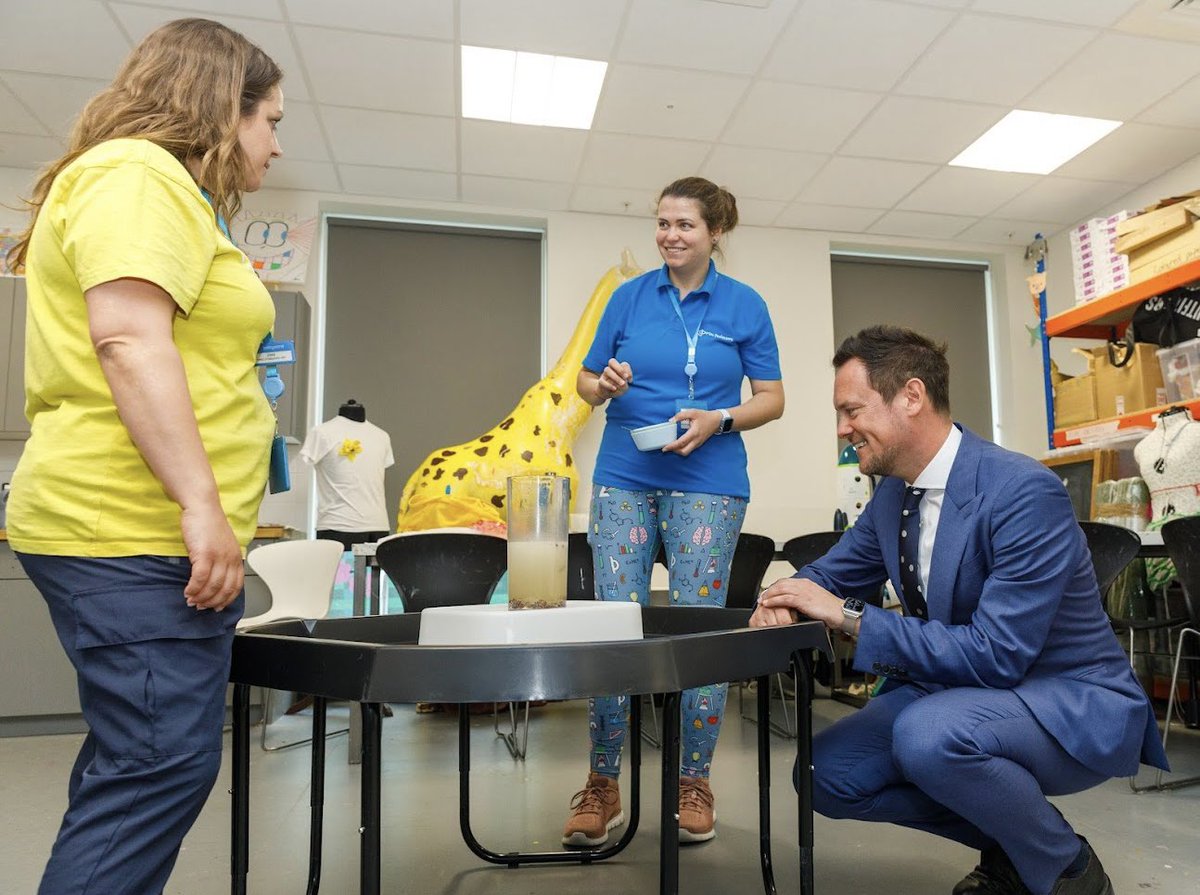 Delighted to visit Babyzone - a lifeline for families with children aged 0–5.

From health advice to early learning, parenting support and employment guidance, Babyzone embodies the vision this Government wants to achieve across the country through our Best Start in Life strategy