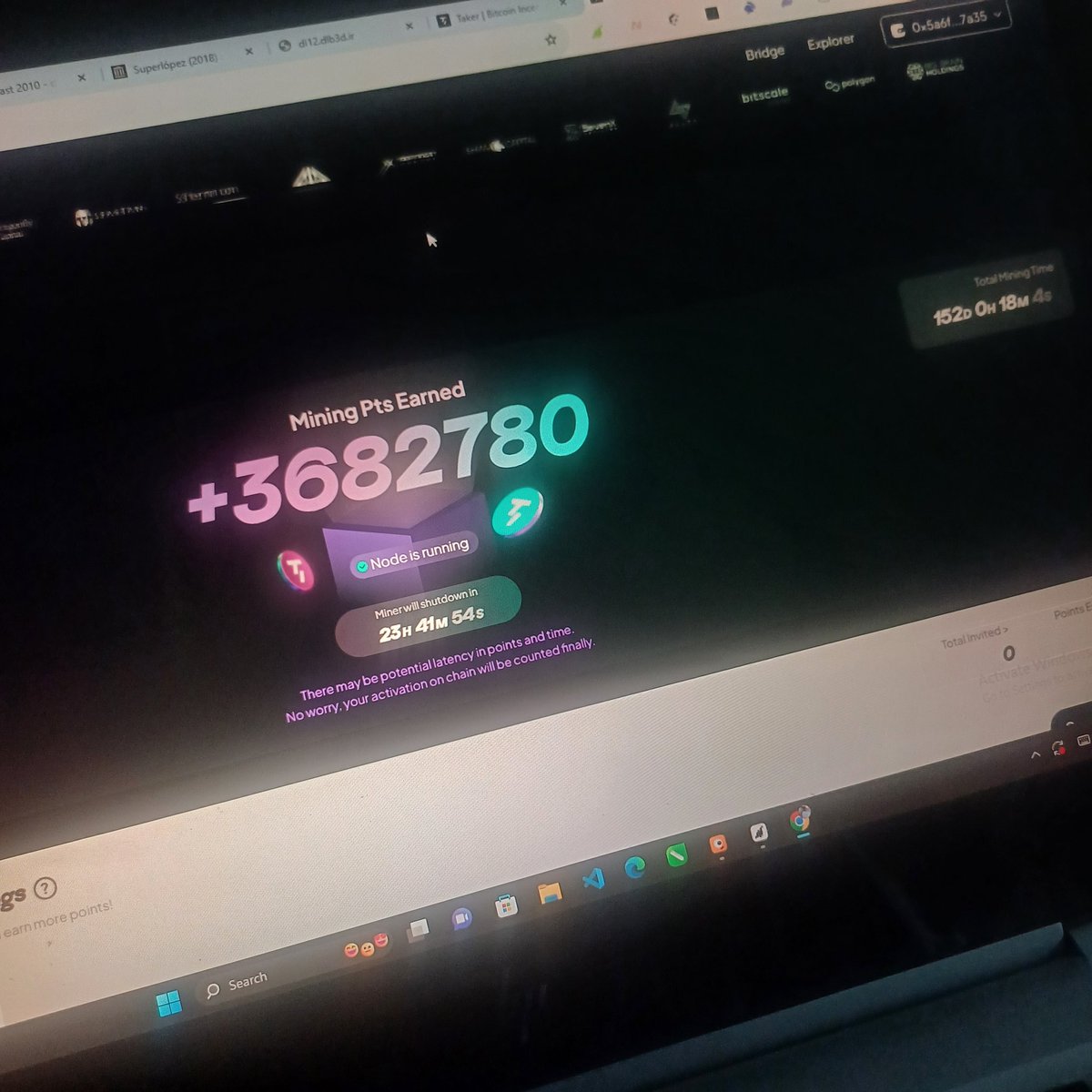 Sammydman01's tweet photo. 152Days of mining with 3.6m 
I got 46 $TAKER

We move on to the next 😀😀😀 https://t.co/t5hV2eiLlT