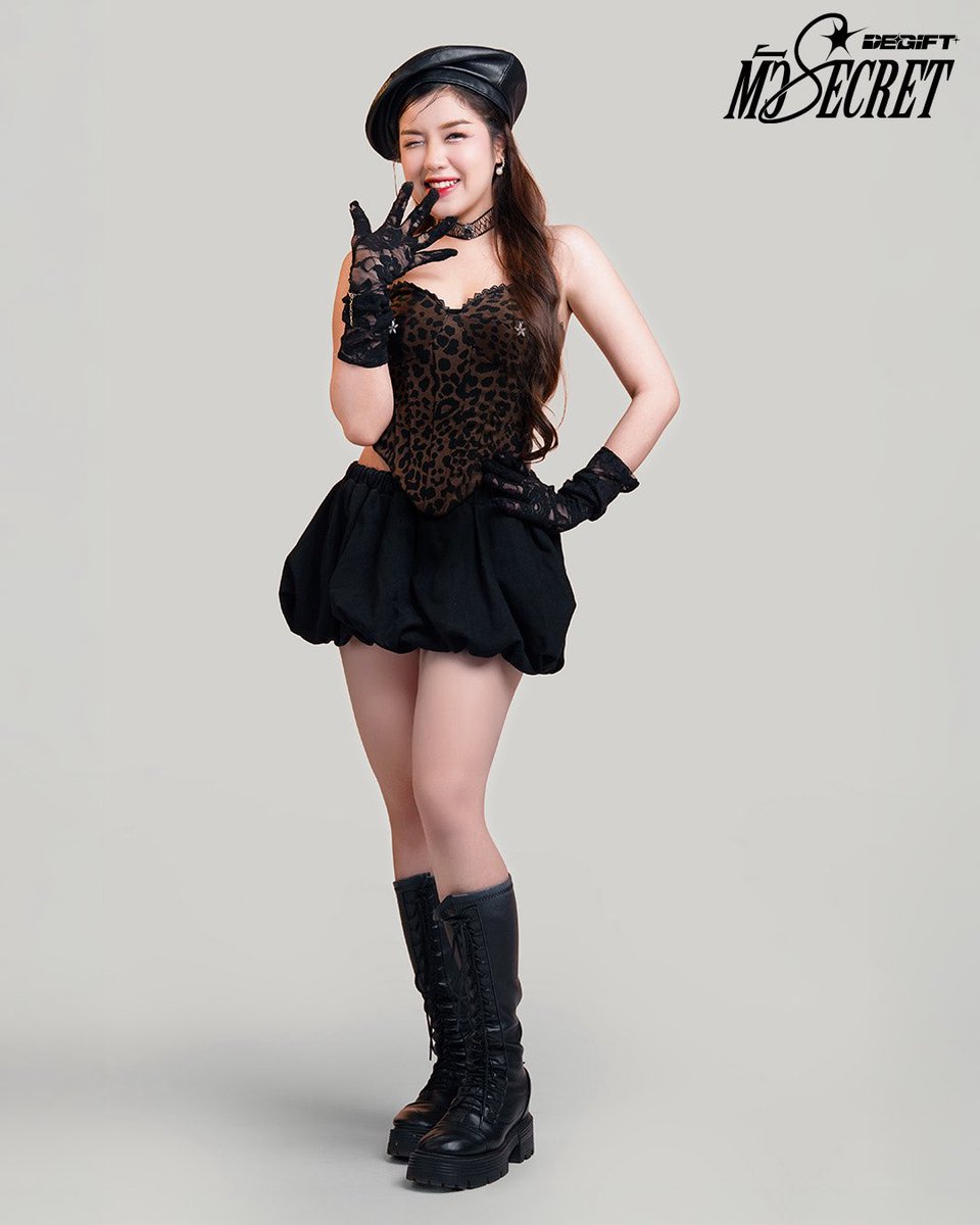 PUN DE GIFT’ | ตัว Secret

CONCEPT PHOTO 💄
< Secret LOOK >

💌 MV OUT NOW!
— youtu.be/7WYRco2eCCI

💟 All Streaming Platforms
— degift.lnk.to/secret

#DEGIFT
#ตัวSecret
#FINEFINDBEAT
#TPOP