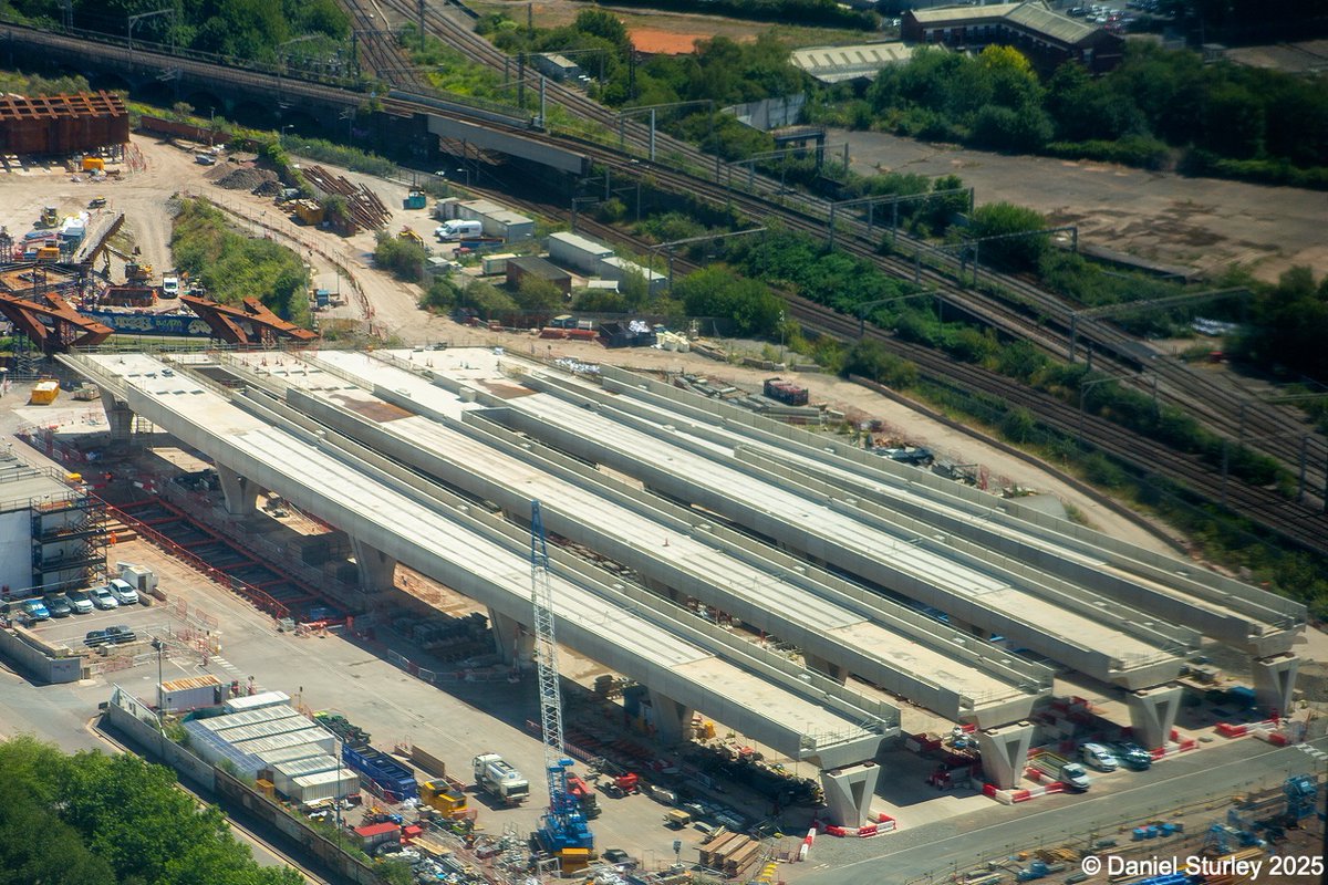 #Birmingham UK, progress at the #construction of #HS2 and the Curzon Street Termius as seen from the top of One Eastside last week 😎 
#BirminghamWeAre #HighSpeed 
#Photography