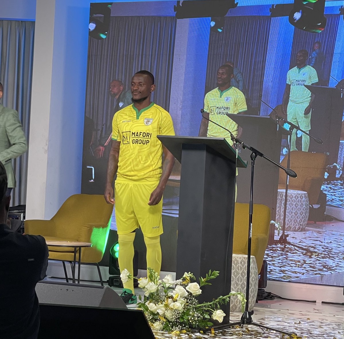 SimplyCarol8's tweet image. Home, Away, alternative and goalkeeper kits @Baroka_FC