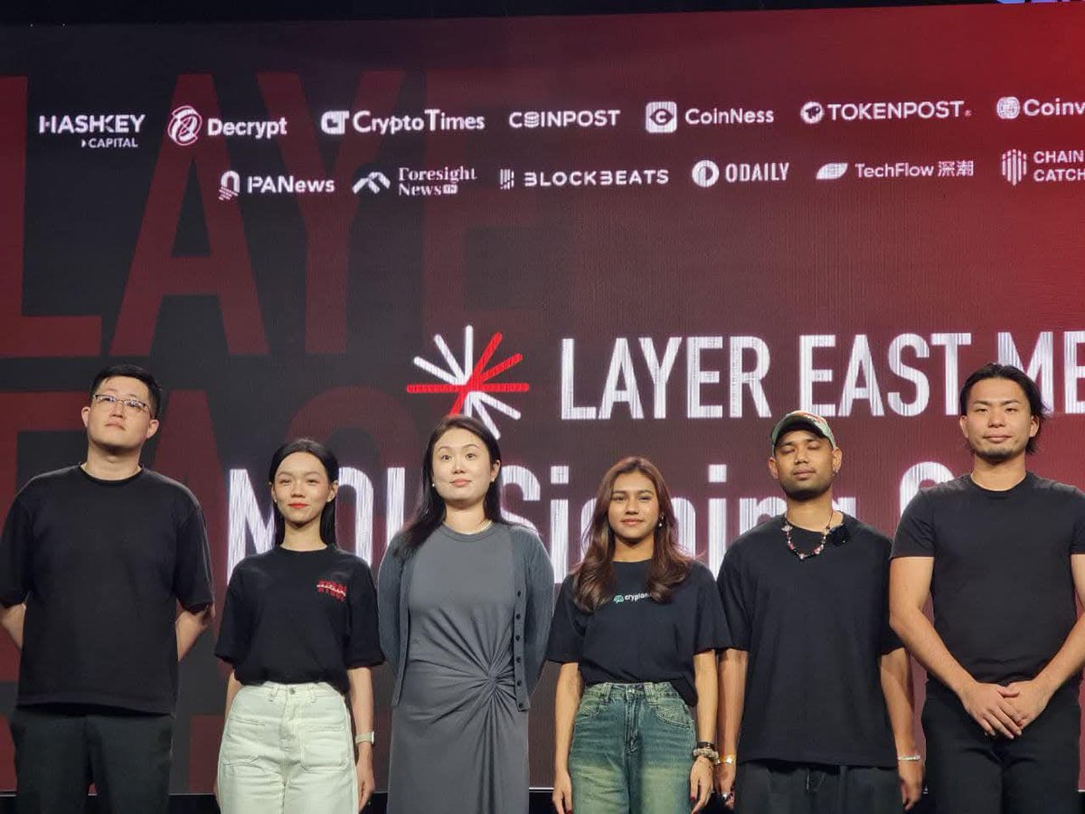 This is my new account <a href="/kryssiechau__/">Kryssie Chau</a> since my previous one got restricted after 3y+ yapping 🥺 
I'm still love web3 alot so I will stay here, and stay strong 🙏 

P/s: Dropping here some good memories in Consensus Hongkong, Token2049 Sing, Paris Blockchain Week and Devcon SEA