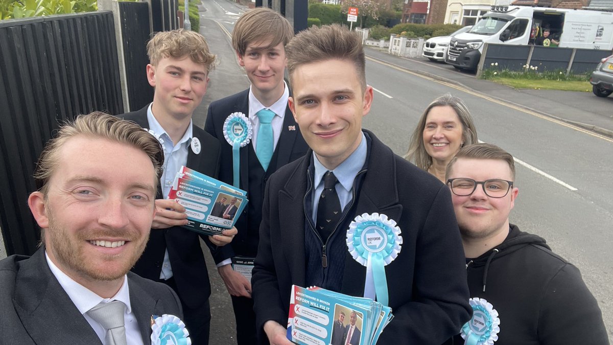 NicholasLissack's tweet image. Labour’s push to give 16- and 17-year-olds the vote is going to blow up in their faces.
Young people are done being patronised by the same failed establishment that’s trashed Britain and robbed us of our future.
We’re wide awake, and we’re all backing @reformparty_uk.