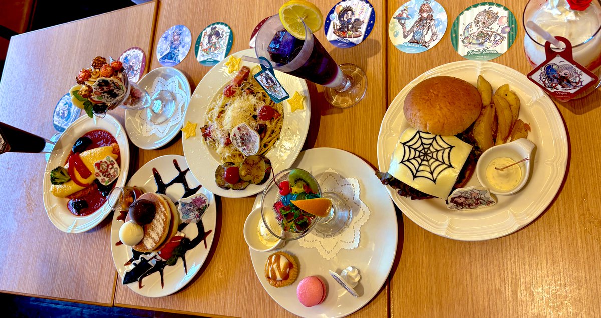 n_a_mi7xx's tweet image. 第五人格7周年記念コラボカフェ🍰˖ ࣪⊹
sweets paradiseに行ってきました！

ユカフィン、のんちゃんと女子会楽しかったしご飯もグッズも可愛かった🥹🫶

ショート動画も撮ってきたので
お楽しみに🌻

#IdentityV 
#第五人格
#第五人格7周年
#第五人格7周年コラボカフェ