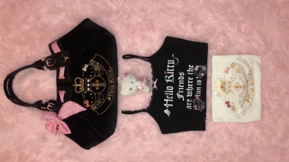 hxxmiso's tweet image. 🎀 Hello Kitty×SPINNS 🪽