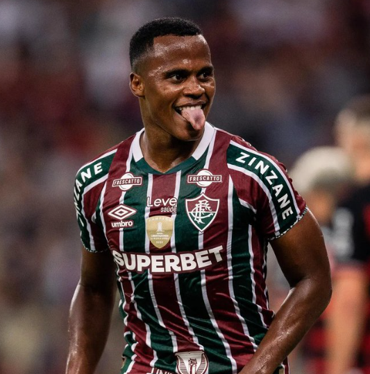 Saha_Disii's tweet photo. Jhon Arias, önümüzdeki günlerde Wolverhampton için sağlık kontrolünden geçecek. Fluminense ile 21 milyon euroluk anlaşma sağlandı.

📰 Fabrizio Romano https://t.co/98yW0Uqjhg
