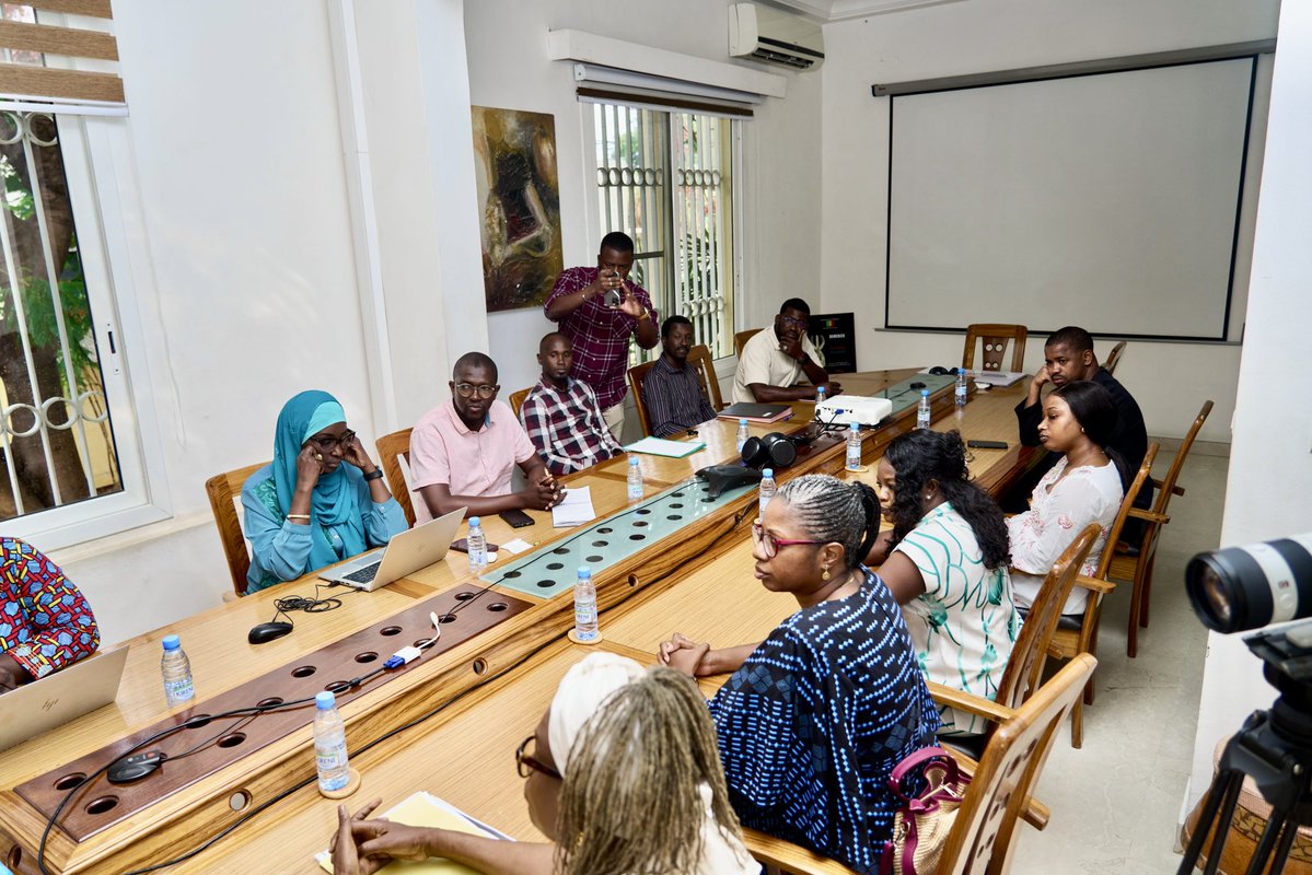FSonatel's tweet image. La Fondation Sonatel a procédé à la remise de dons de médicaments et de matériels médicaux à l’Alliance pour les Soins Palliatifs au Sénégal (ASPASEN).

Ce geste s’inscrit dans notre engagement pour un accès équitable à des soins de qualité, en soutien aux actions de terrain…
