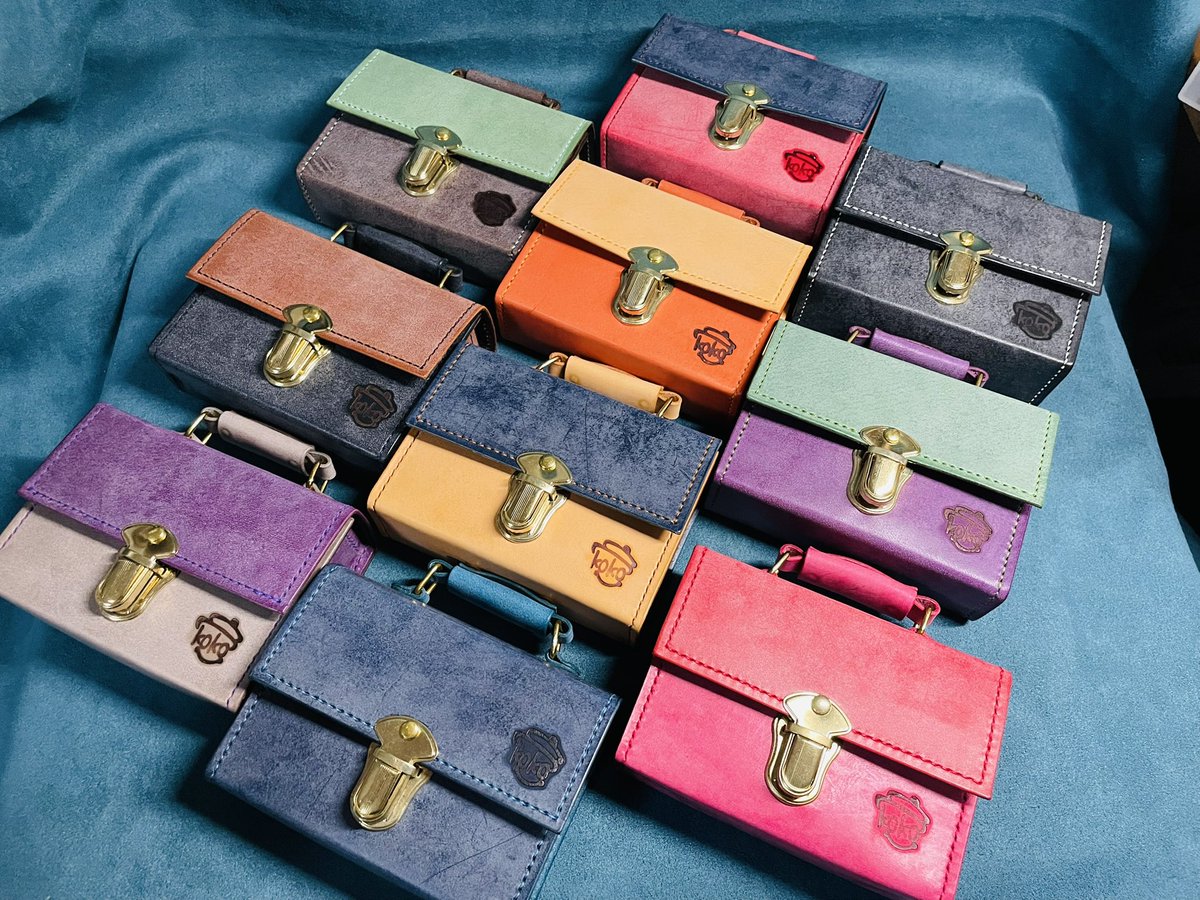 Pvt.Workshop 極　本革　デッキケース　collection line Pvt.Workshop 極本革デッキケースcollection line