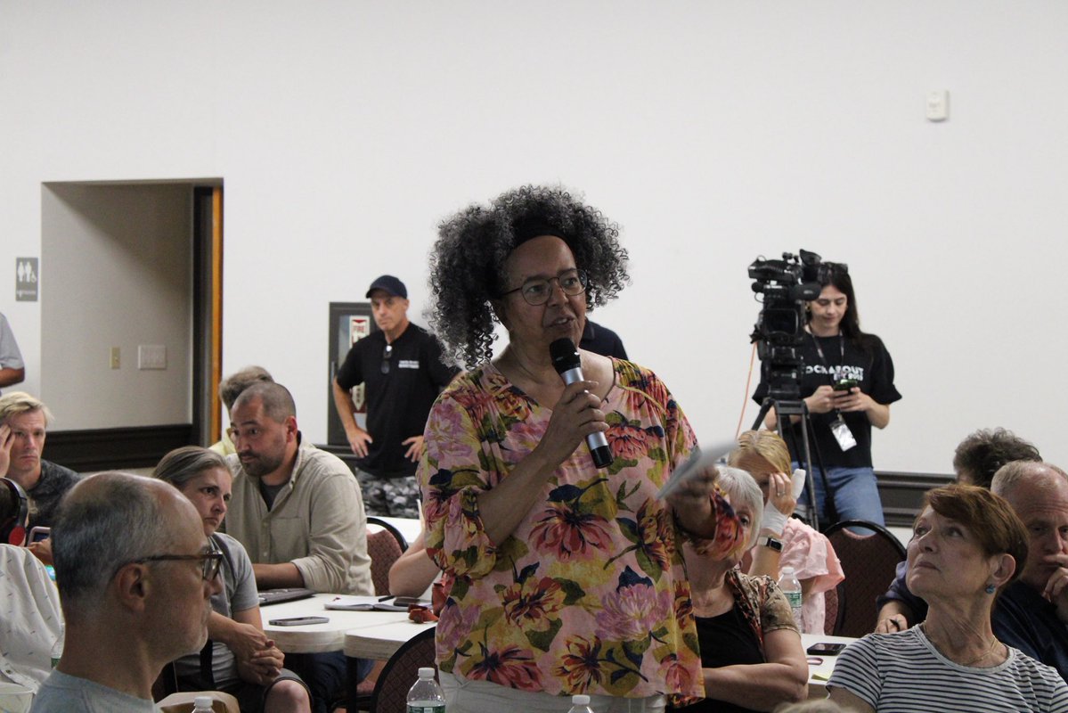 TroyCityHall's tweet image. Thank you everyone who came out to last night’s first public meeting on new City Hall!
You heard how this move will:
✅ Save taxpayer dollars
✅ Boost 4th St. economic growth
✅ Restore civic pride with a permanent City Hall
Next mtg: July 23, 6PM @ Burgh Boys & Girls Club.