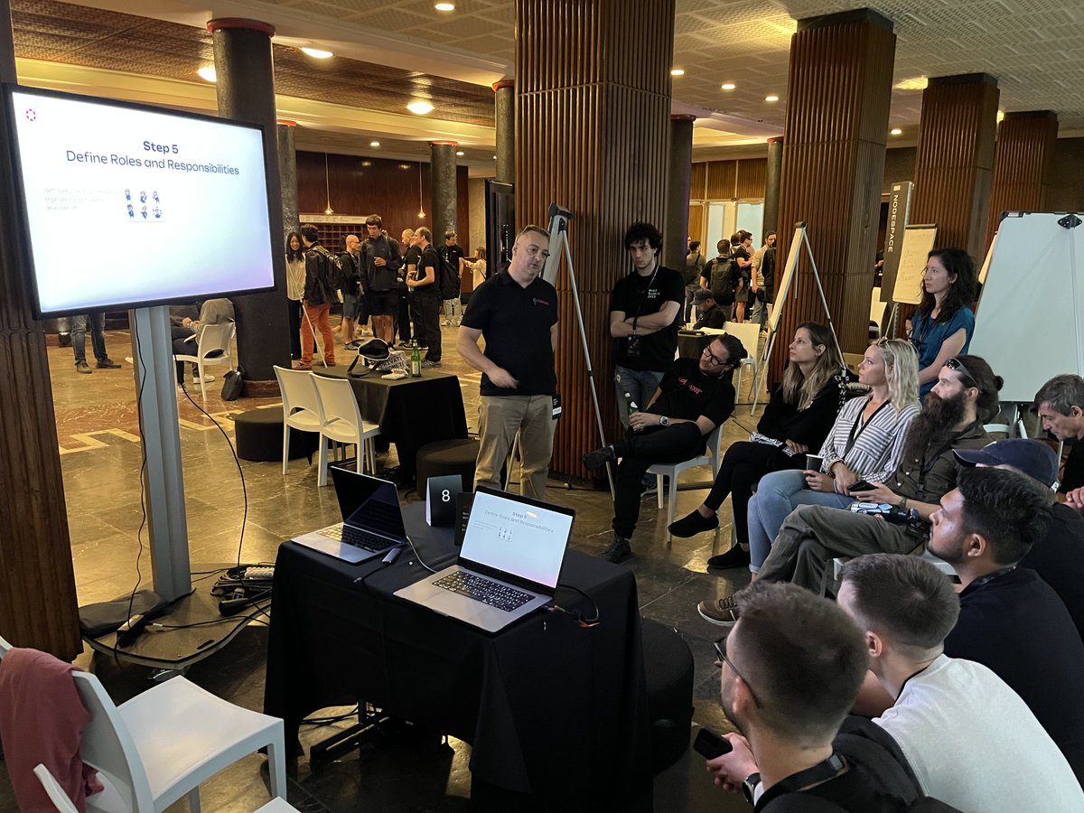 PolkadotHungary's tweet photo. We had our NodeSpace workshop at the @Web3summit, with full of @Polkadot OGs and also newcomers into Web3 and the blockchain space. Thank you for coming! 🫶

You can find the slides of the workshop here: https://t.co/dsCO7vGx5i https://t.co/l3BCphnz6N