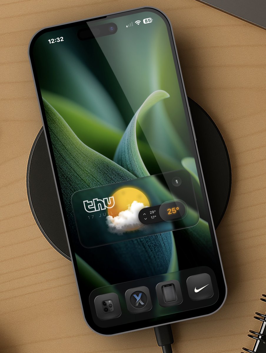 TeboulDavid1's tweet image. My Thursday iOS26 setup, with ShowWalls app, mLite app, Widgy app, Palette_Dark icons ♥️