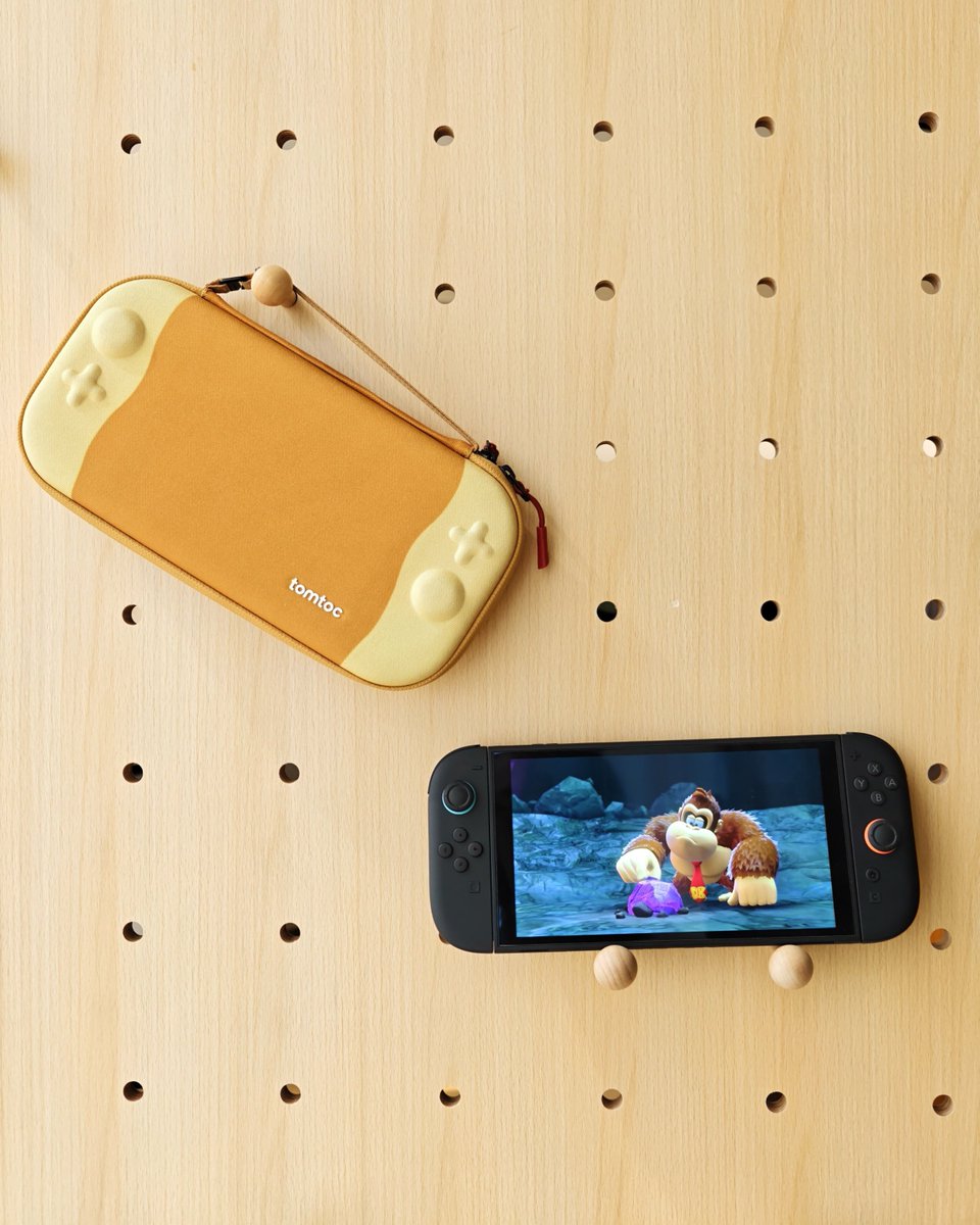 Oh Banana .. 👊👊👊

🔄 Repost for a chance to win a 🍌 case for your #Switch2 #DonkeyKongBananza 

🍌 bit.ly/FancyCaseBanana