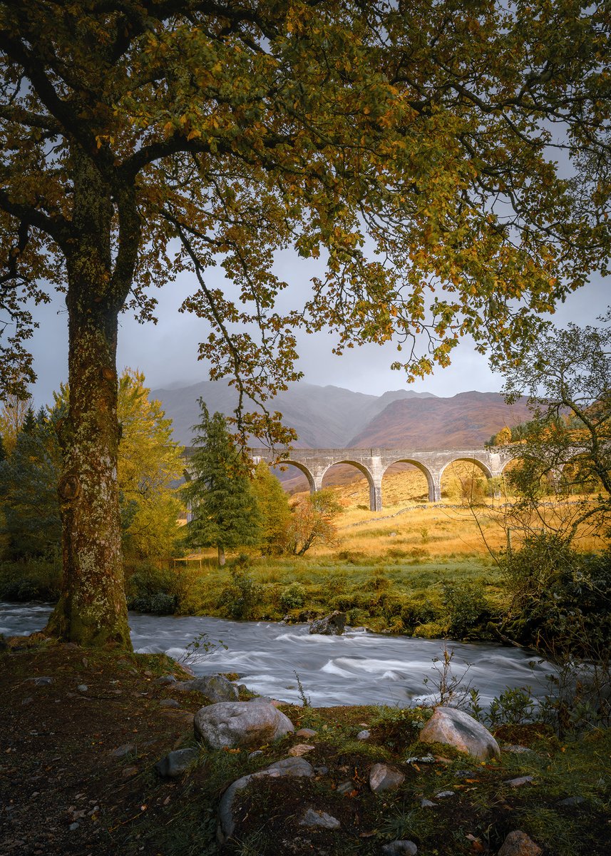 DamianShields1's tweet image. The Glenfinnan Viaduct and the River Finnan #Scotland #Glenfinnan #Highlands damianshields.com